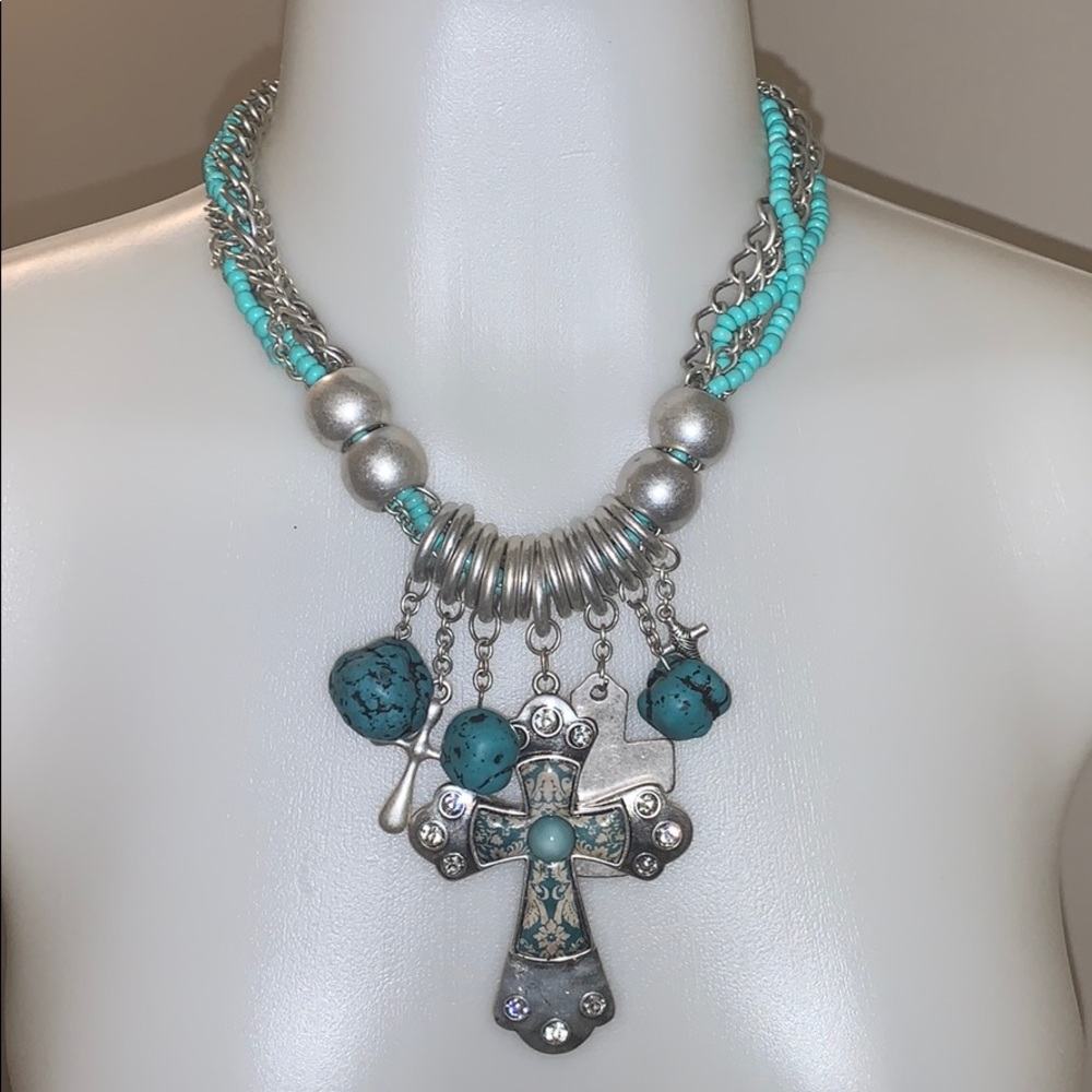 Gorgeous turquoise cross necklace